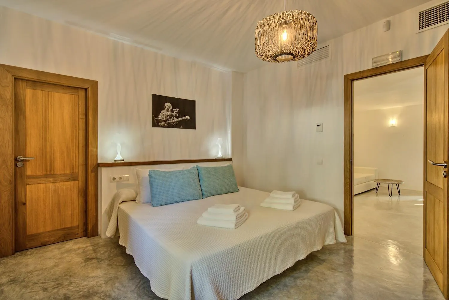 Villa In Cala Salada Sleeps 14 San Antonio