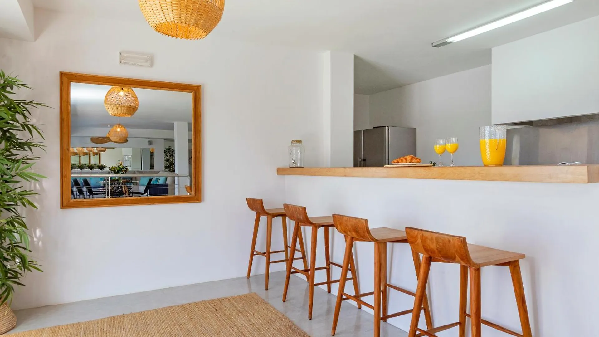 Villa In Cala Salada Sleeps 14 San Antonio  0*, San Antonio (Ibiza) Spain