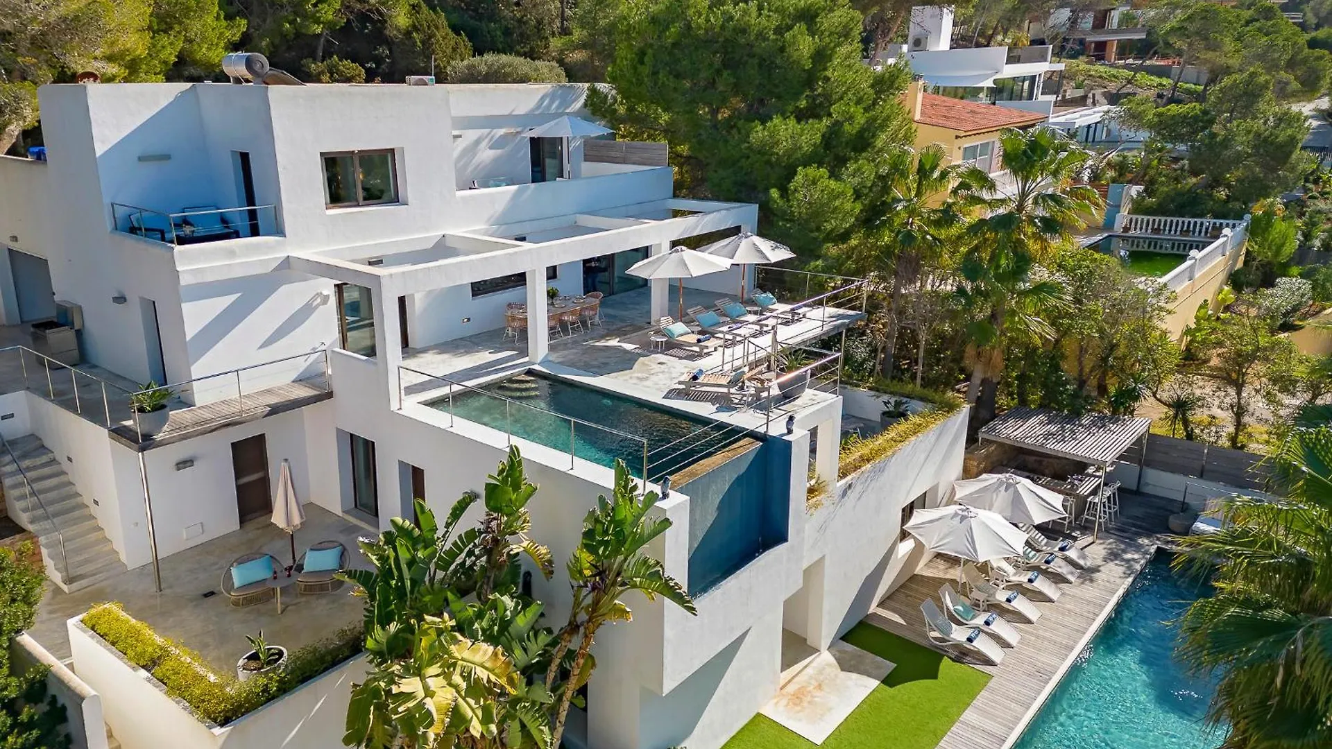 Villa In Cala Salada Sleeps 14 contacts
